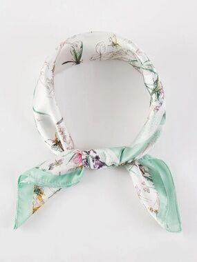 NWT Wildflower Whimsy Mint Square Satin Scarf